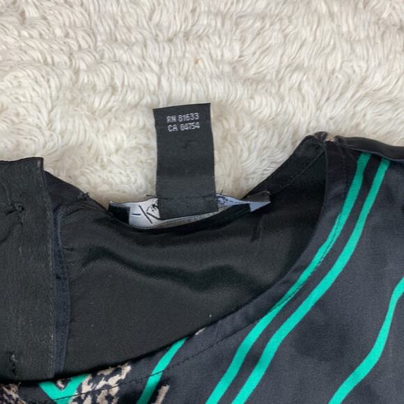 Kenneth Cole New York geometric leopard and snake patterned dress, size 6 - Picture 6 of 13